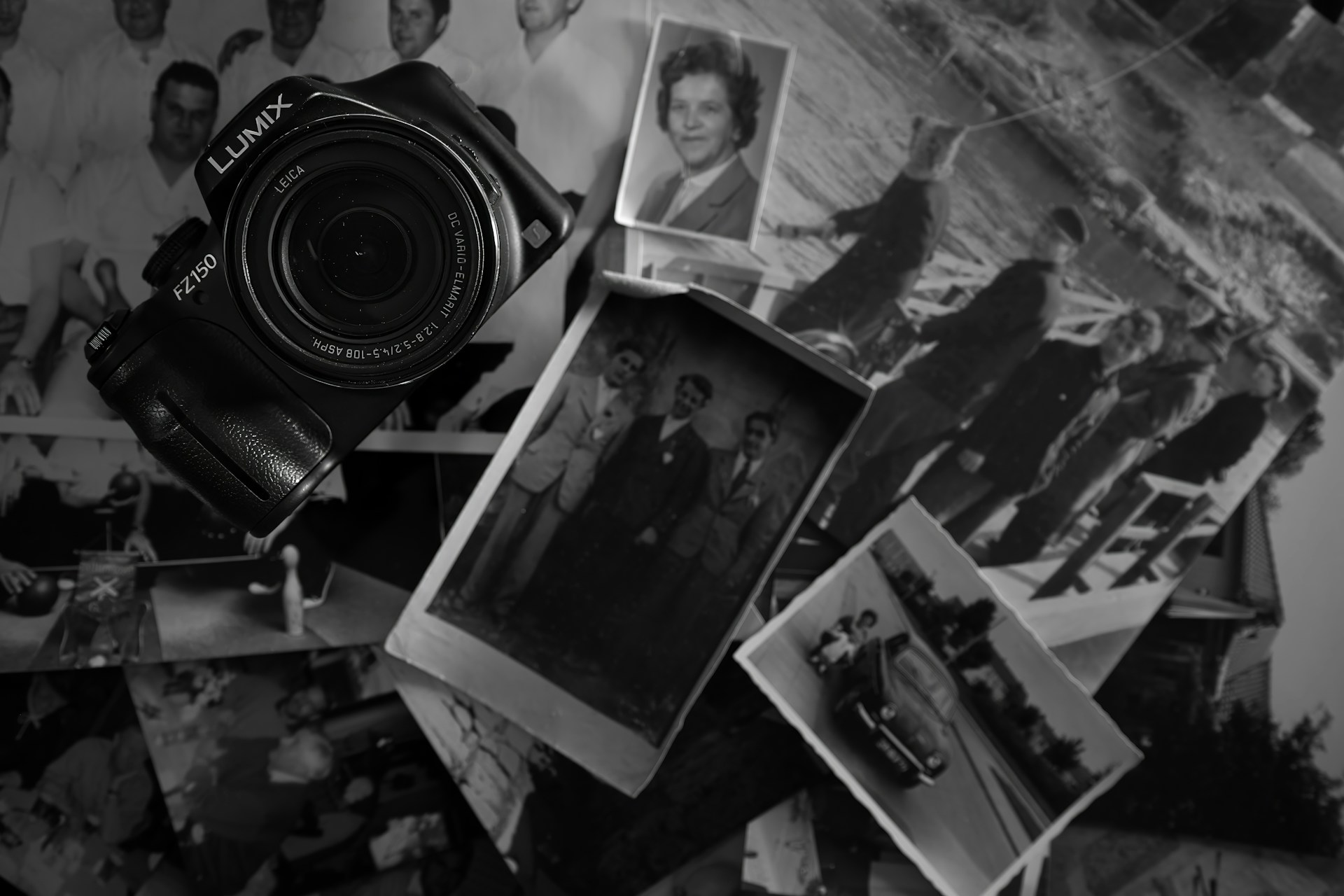 7 AI Tools That Fix Specific Problems in Old Photos
